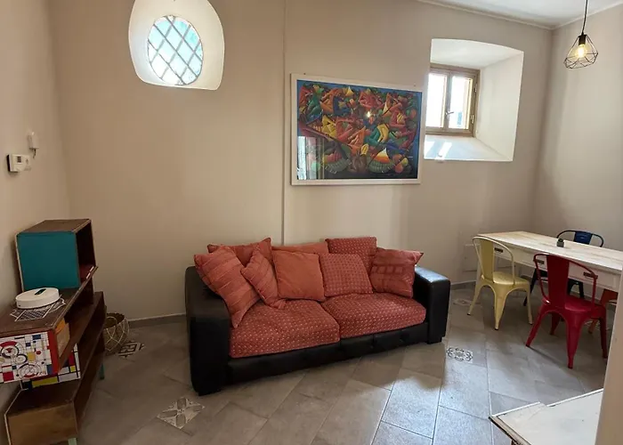 Apartment House - Cesare Balbo - Too